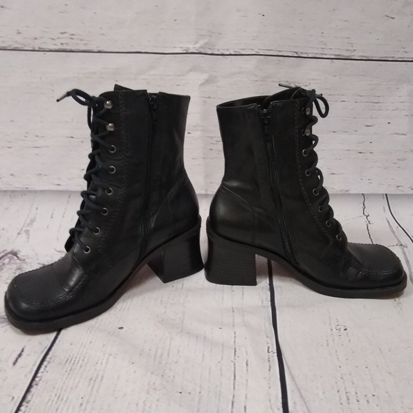 90s square toe and block heel lace up boots - Picture 2 of 6